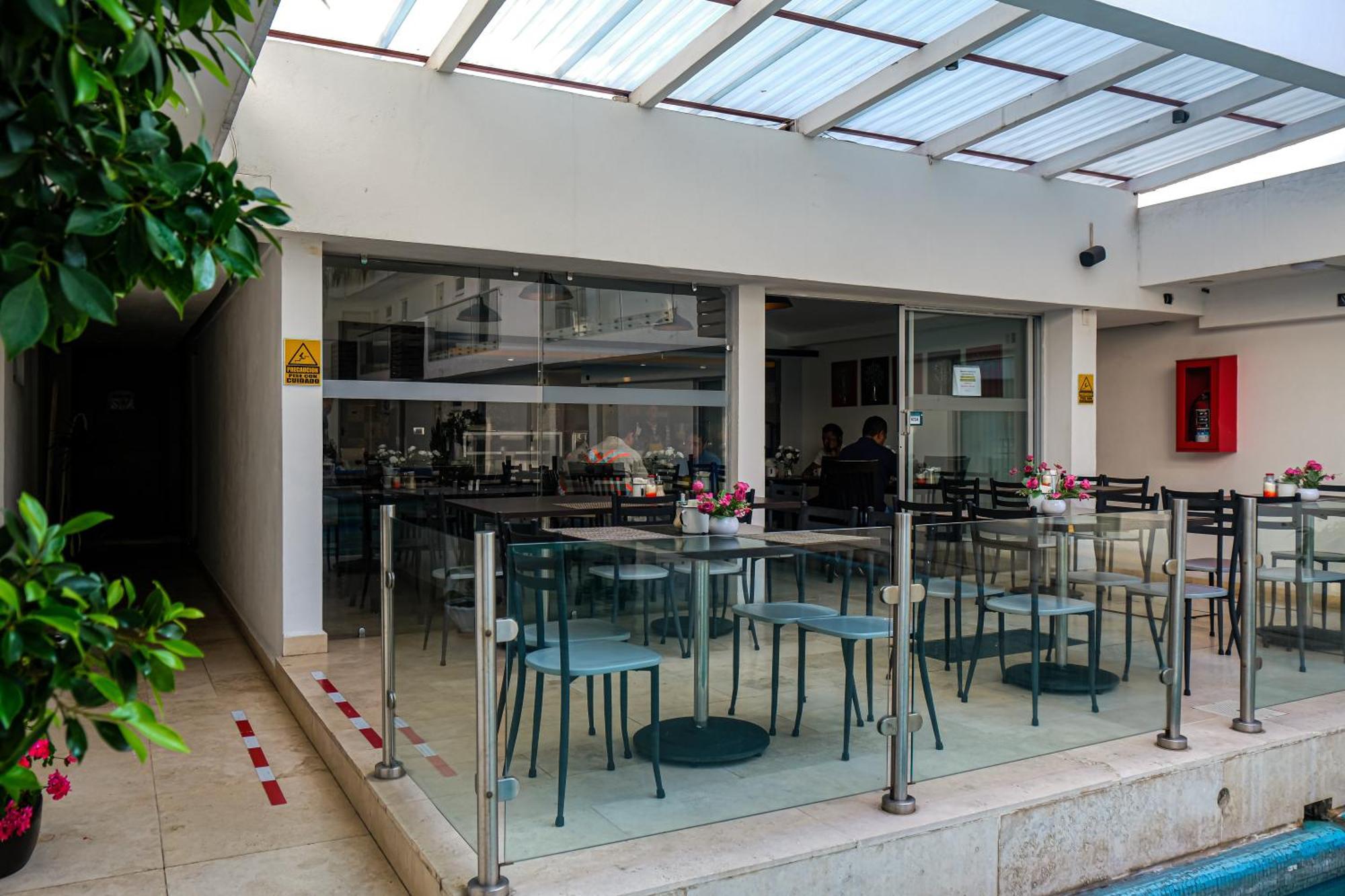 Hotel St. George Celaya  Eksteriør billede