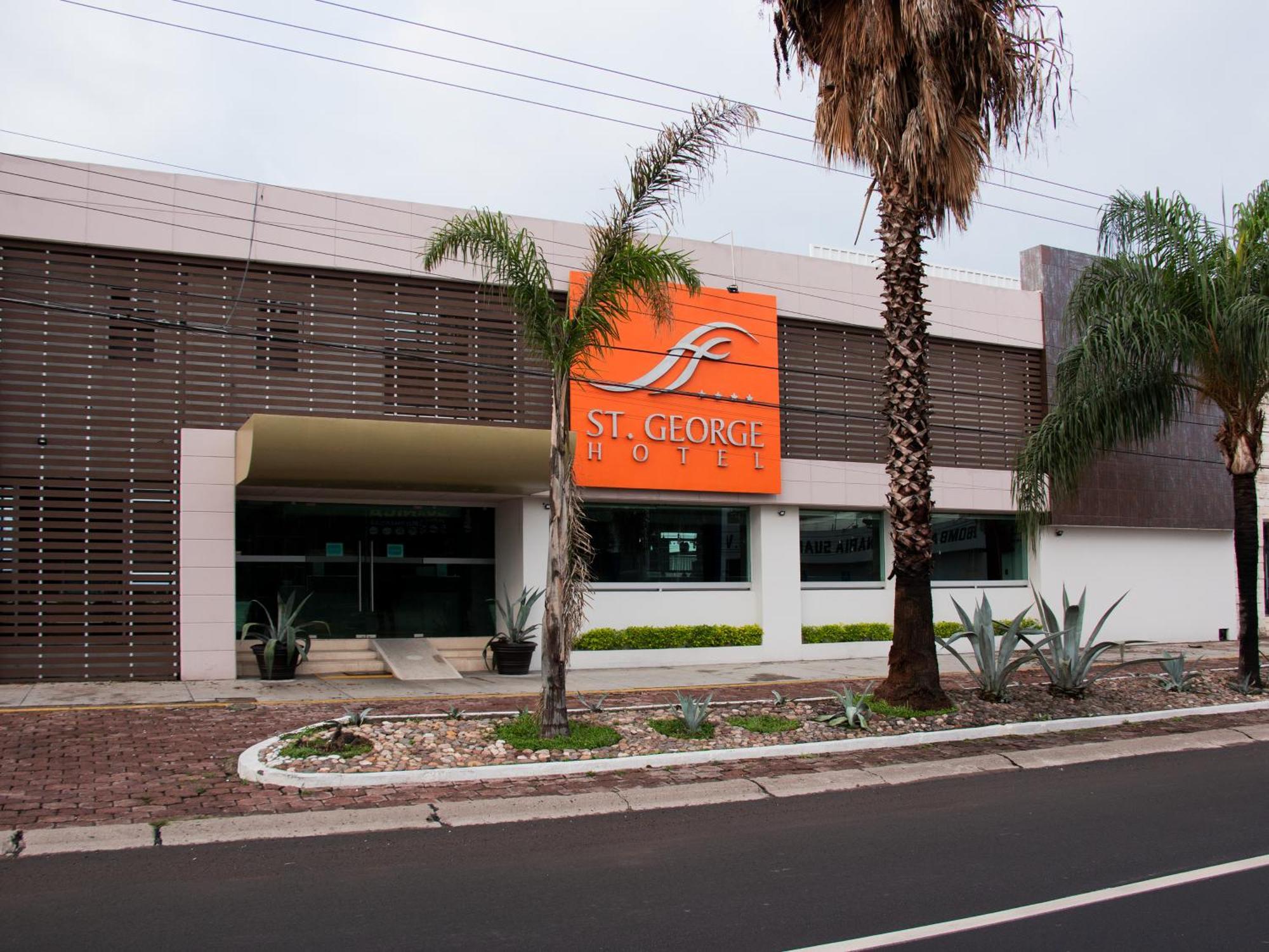 Hotel St. George Celaya  Eksteriør billede
