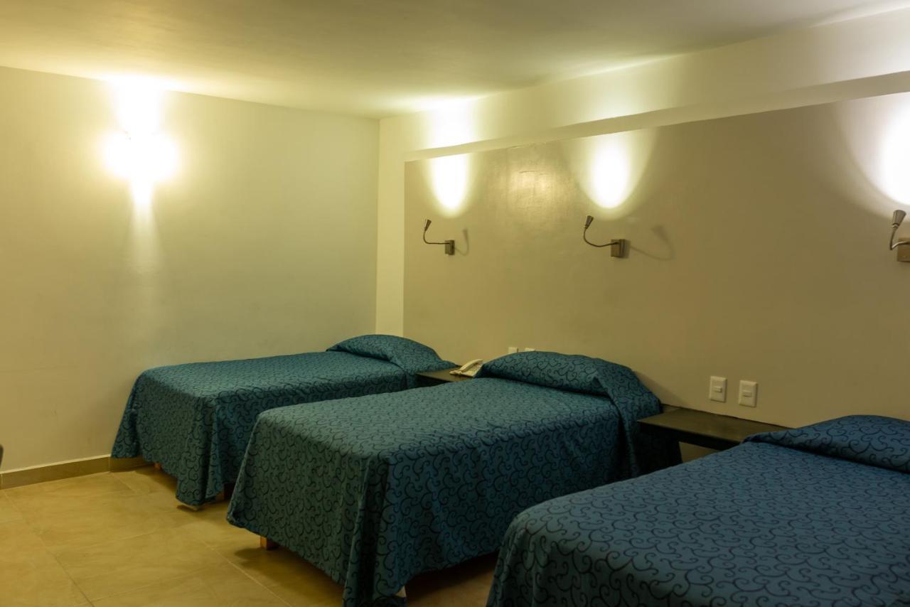 Hotel St. George Celaya  Eksteriør billede